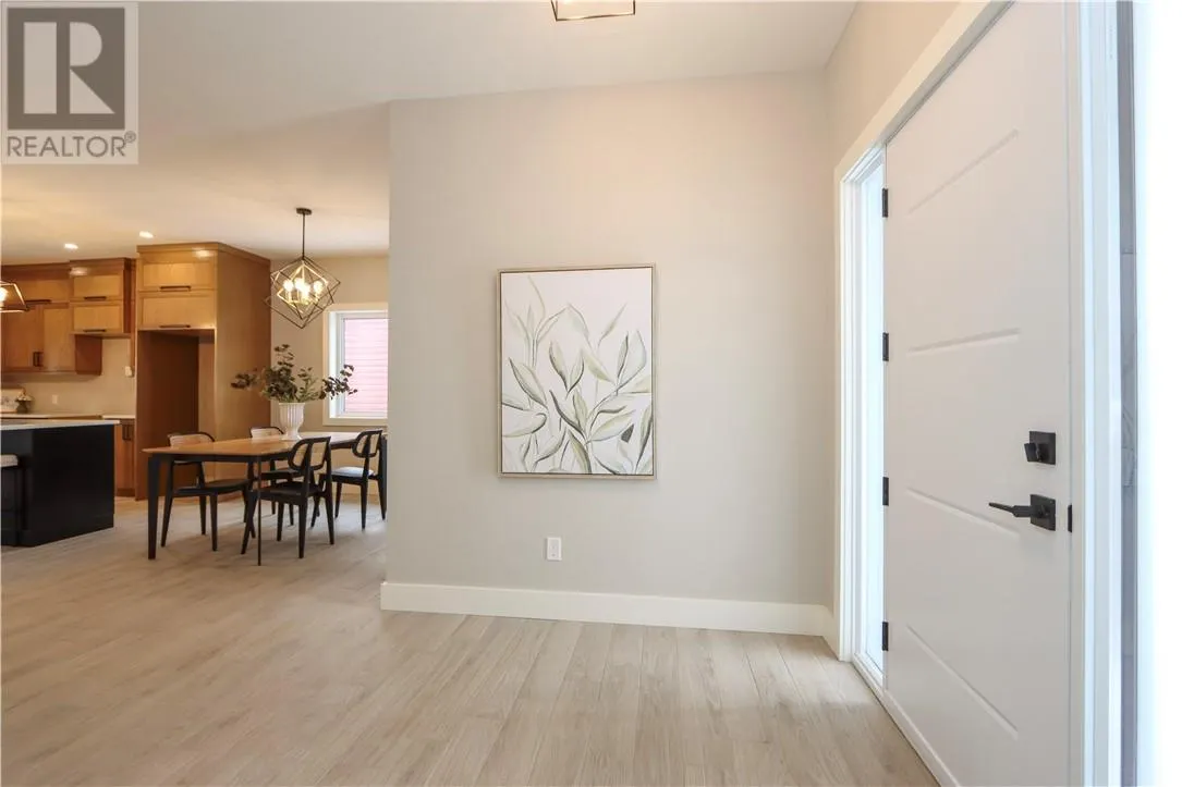 33 Teravista Way