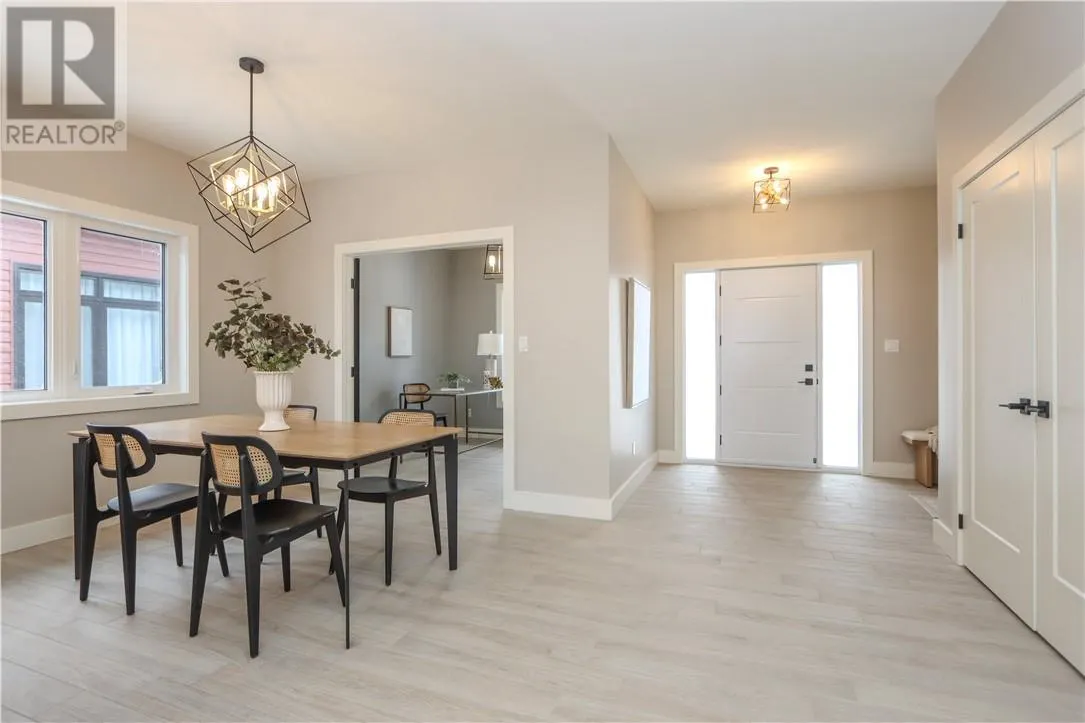 33 Teravista Way