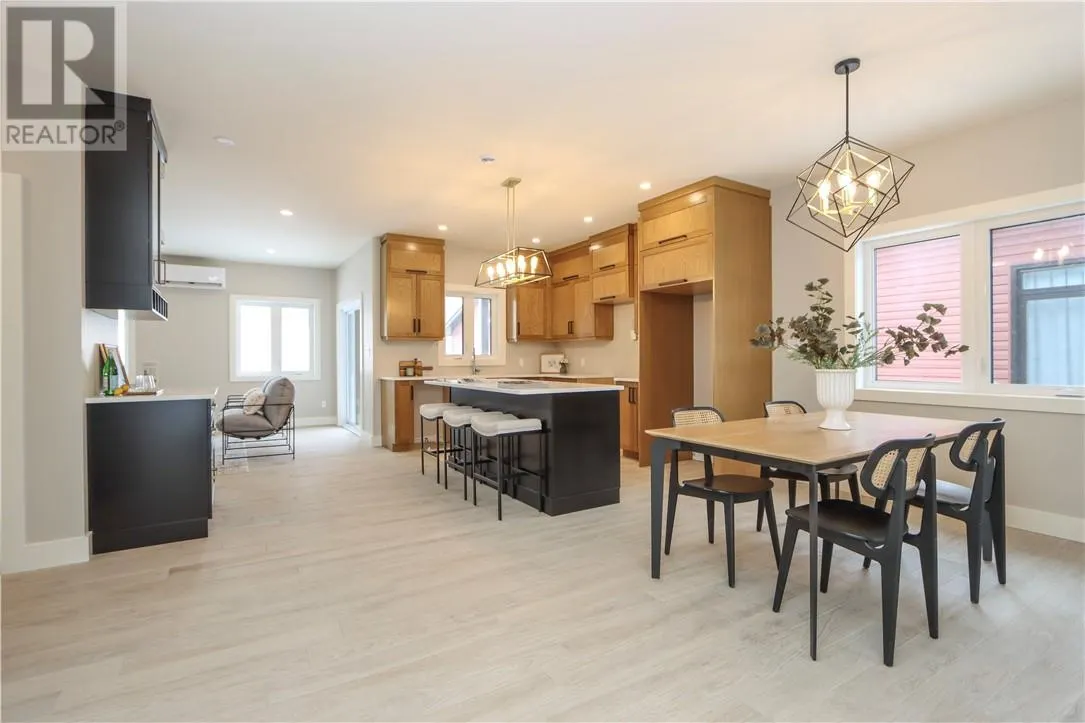 33 Teravista Way
