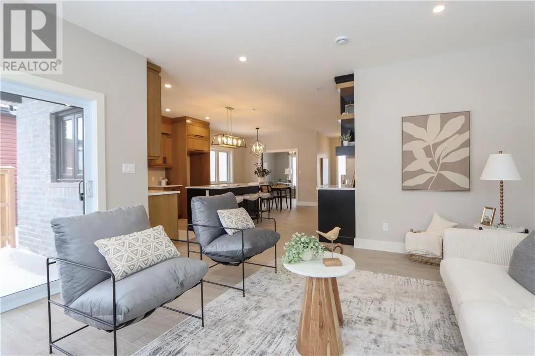 33 Teravista Way