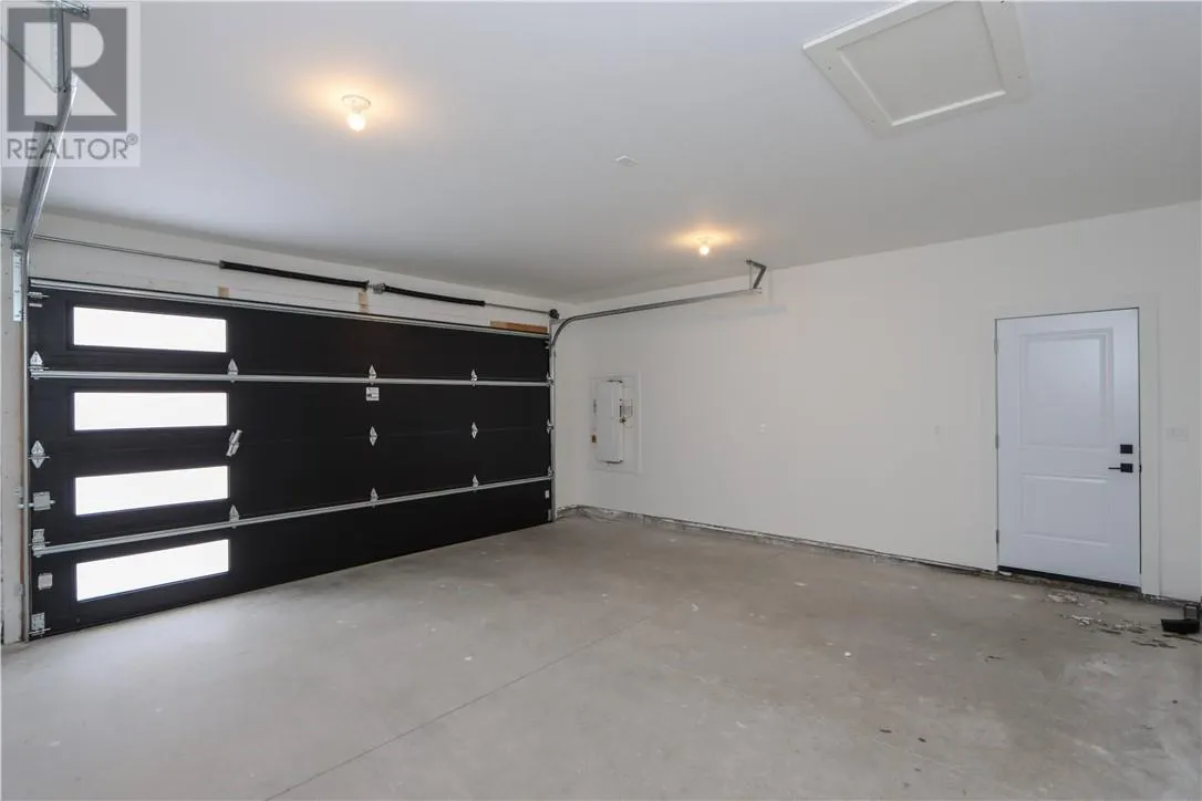 33 Teravista Way