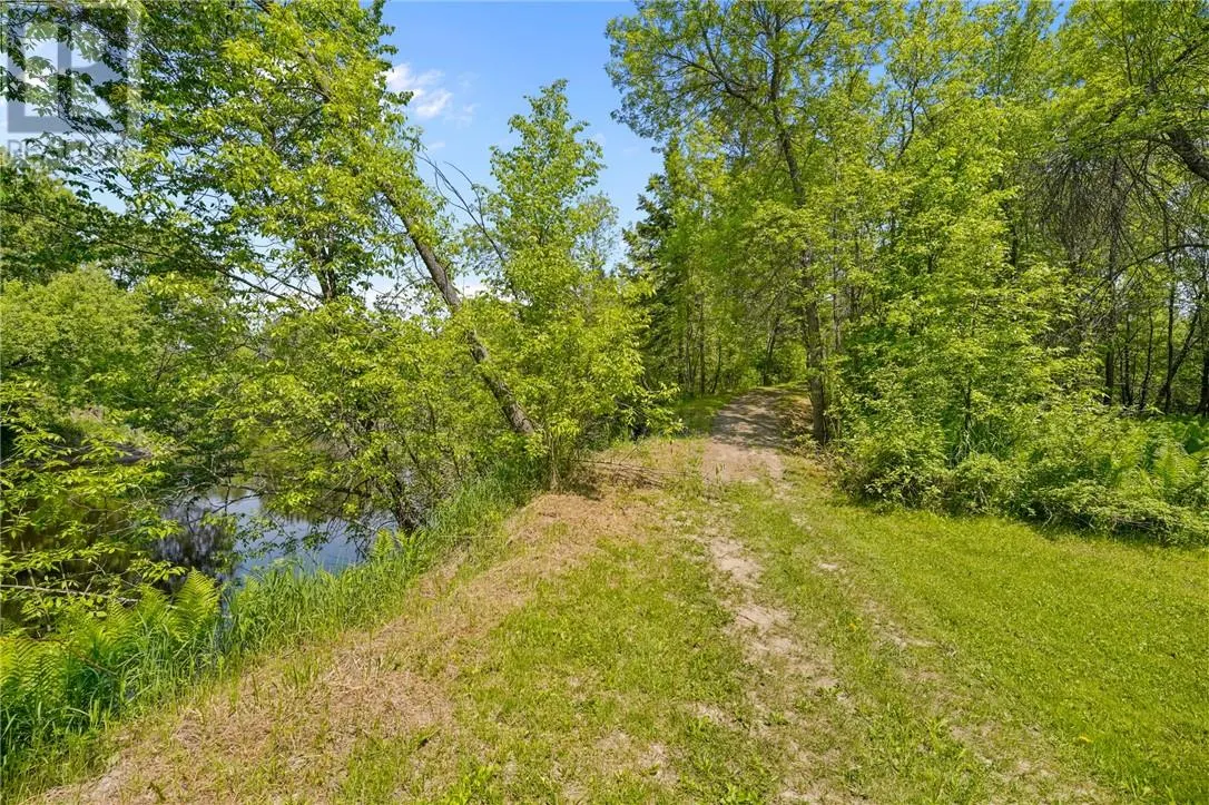 9262 Highway 17