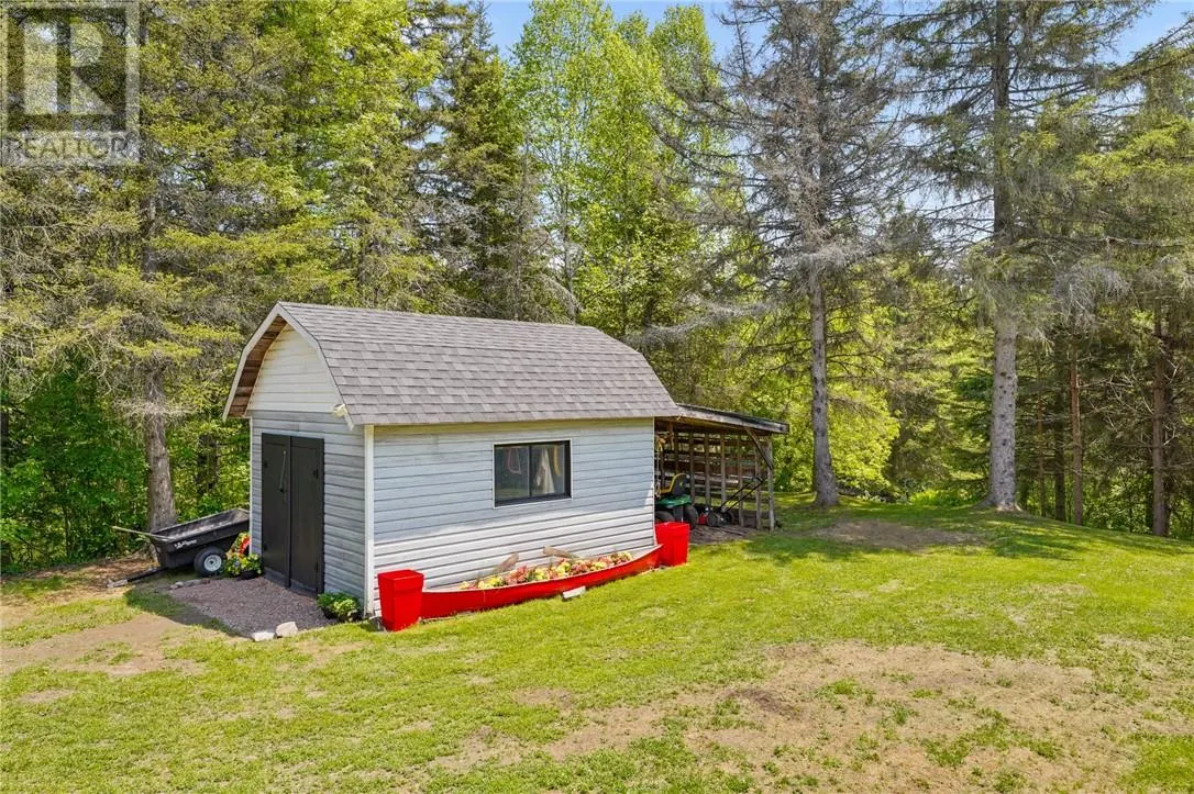 9262 Highway 17