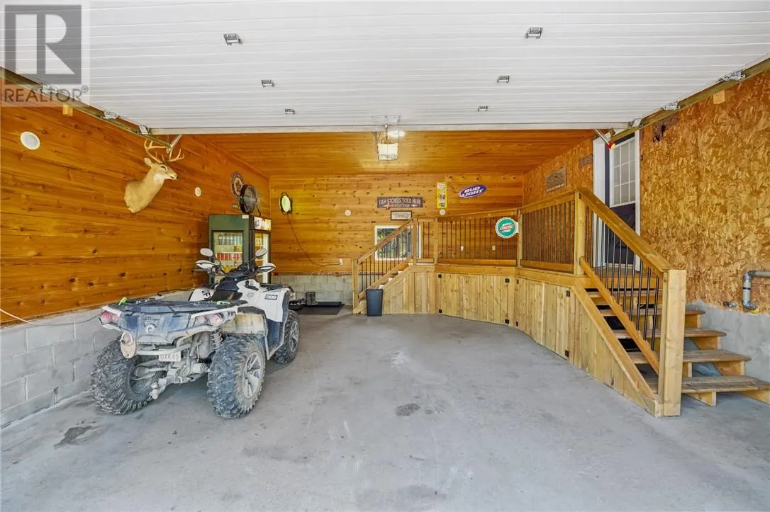 9262 Highway 17