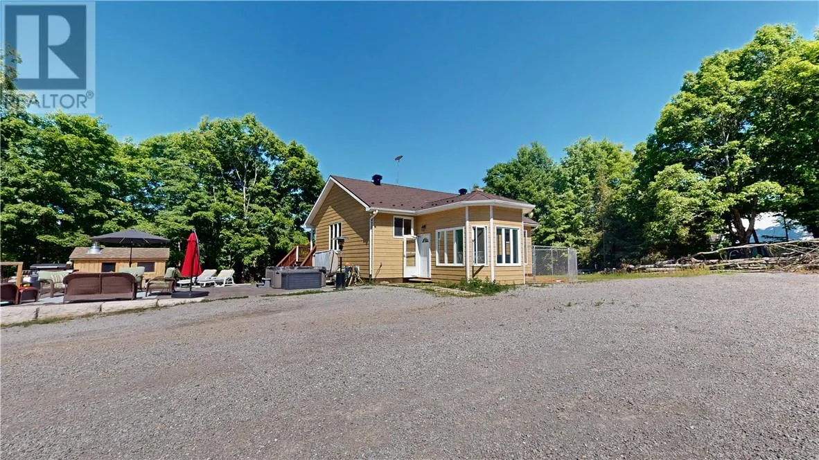 129 Maple