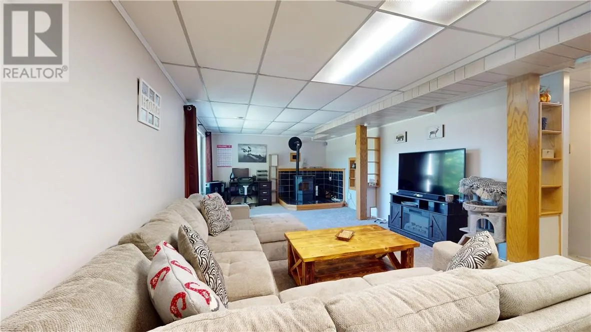 129 Maple