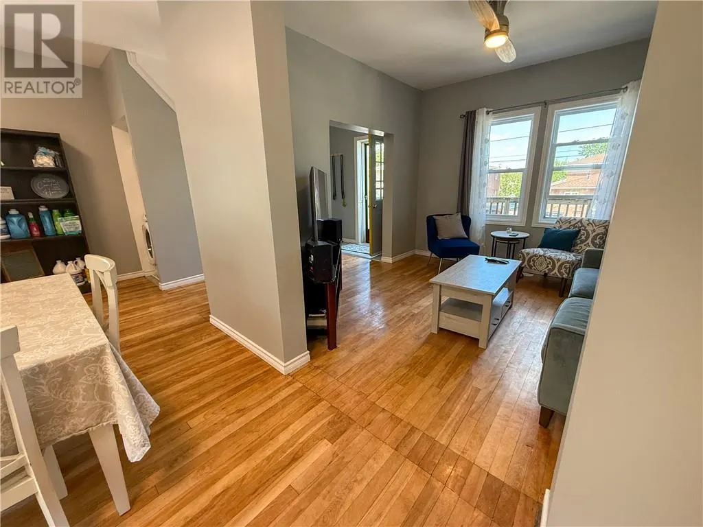 335 Poplar Street