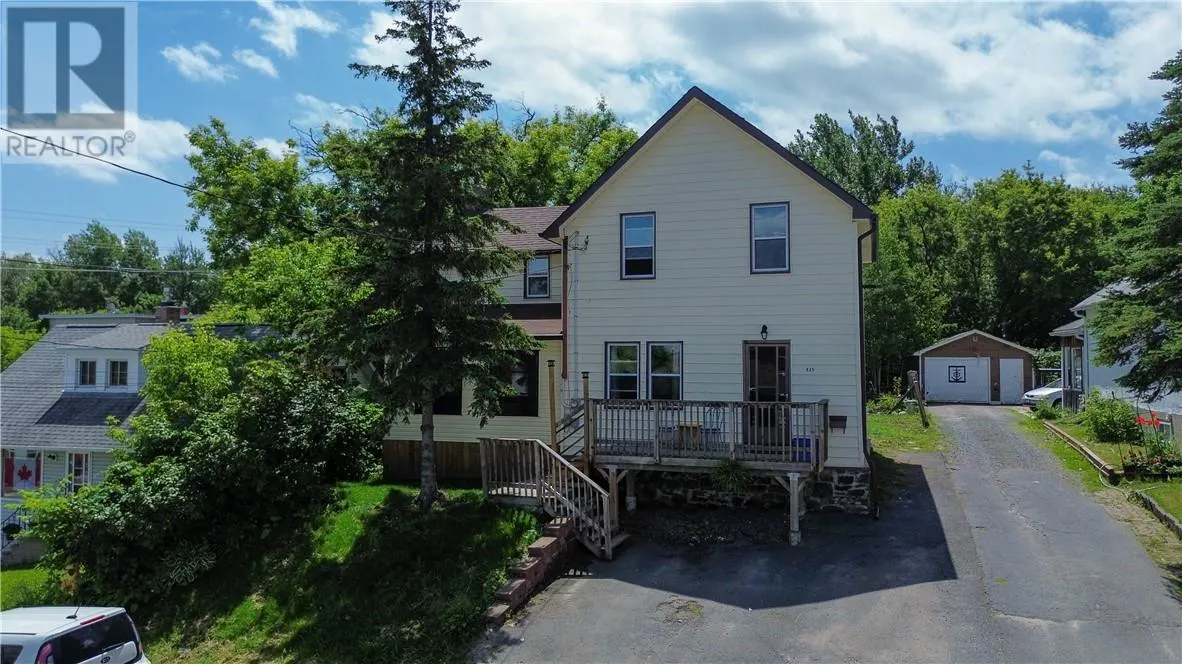 335 Poplar Street