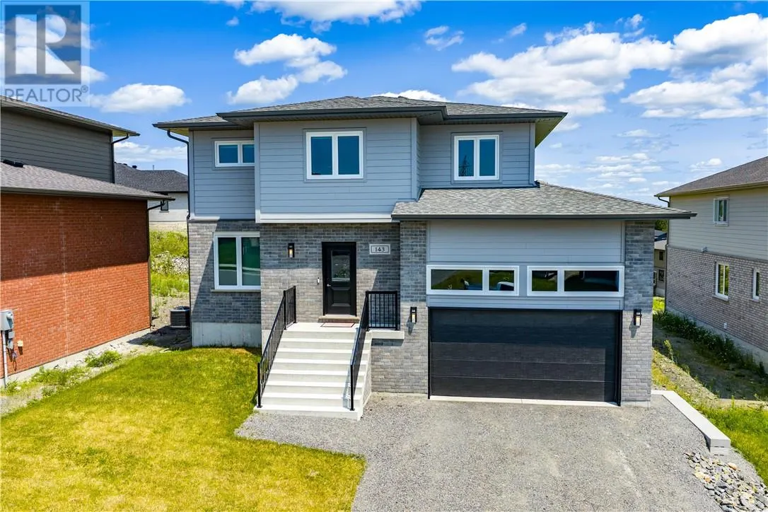 143 Landreville