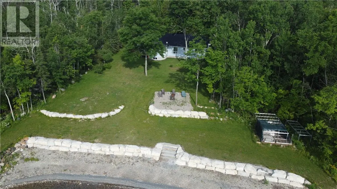 320 Maple Point Road