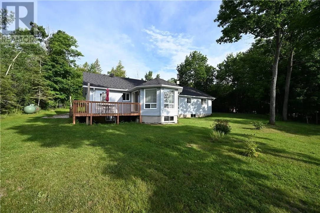320 Maple Point Road