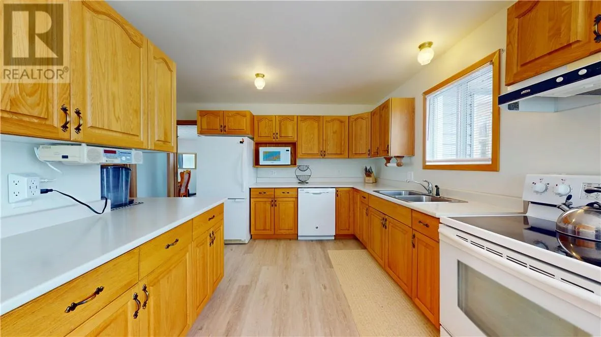 320 Maple Point Road