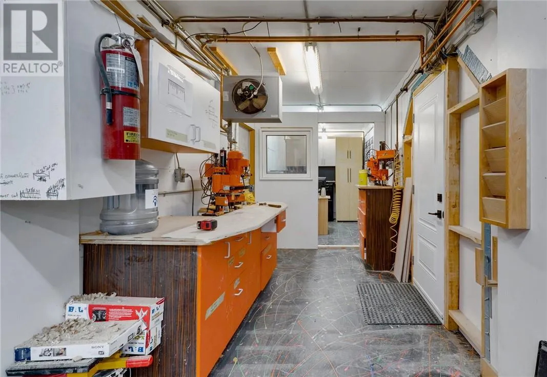 2858 Highway 144 E