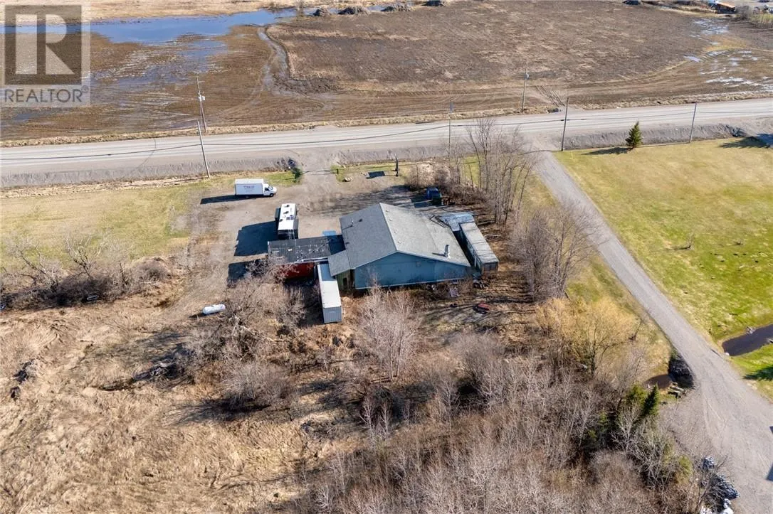 2858 Highway 144 E