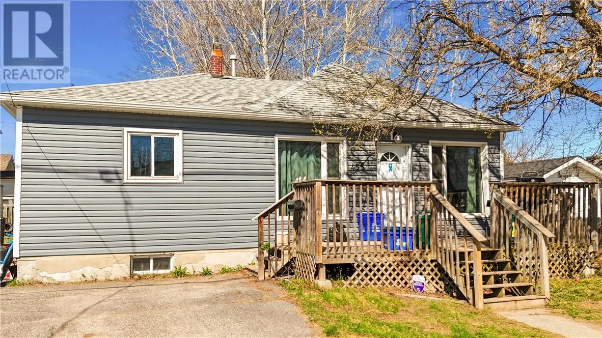 455 Percy Avenue