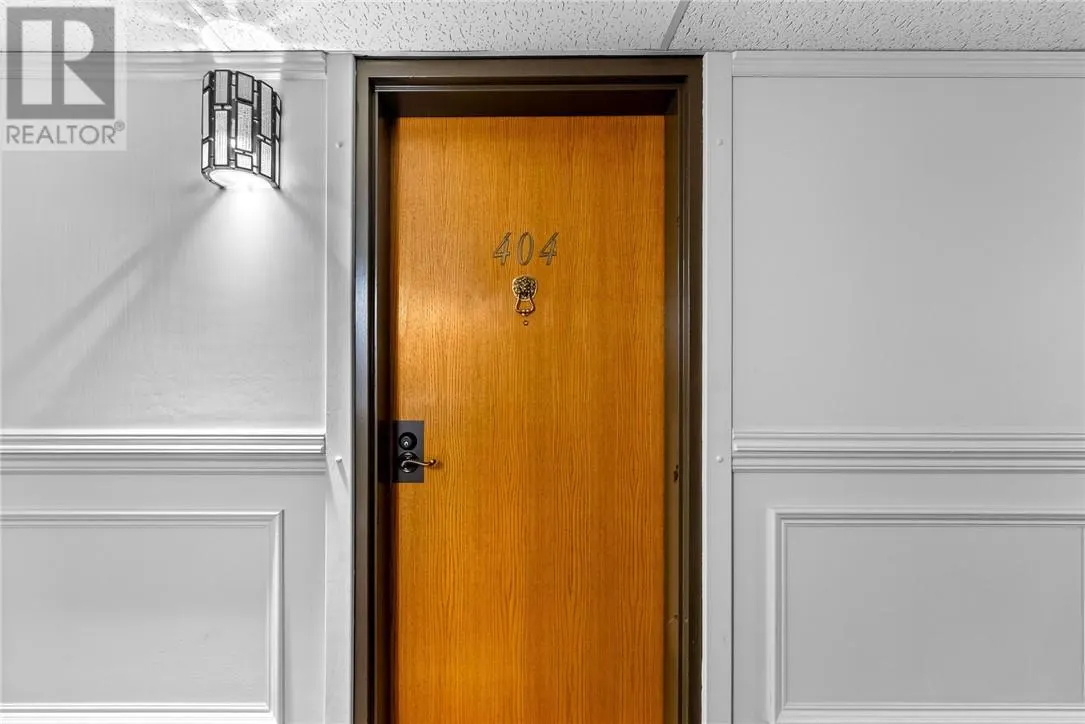 1630 Paris Street Unit# 404