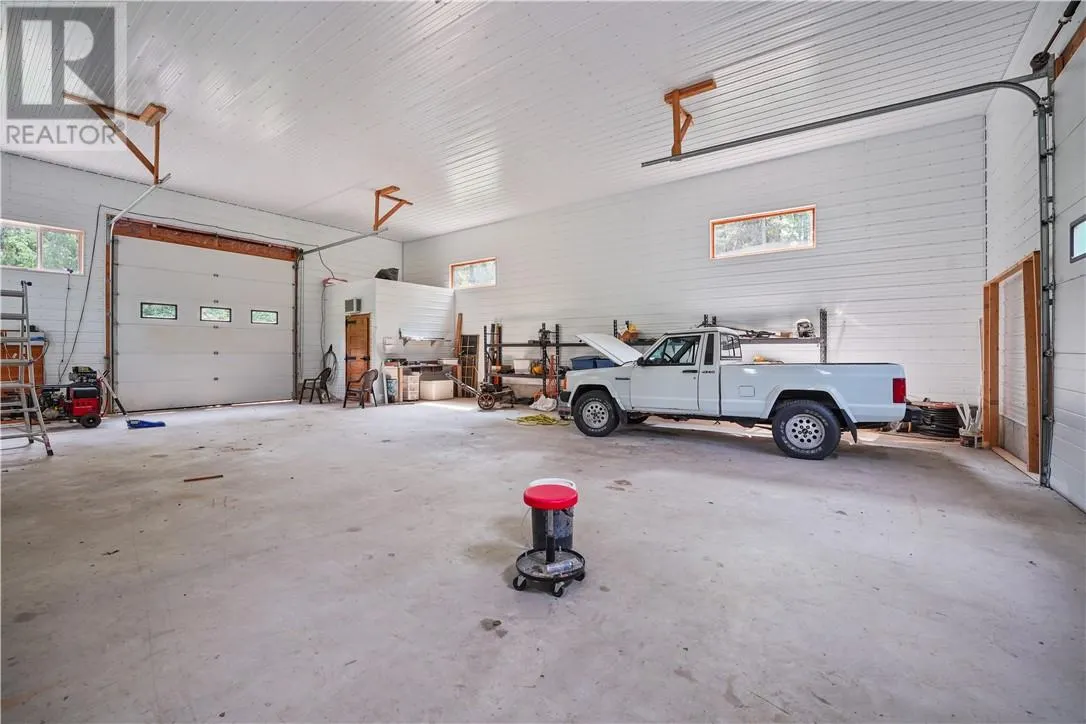 360 Brennan Harbour Road
