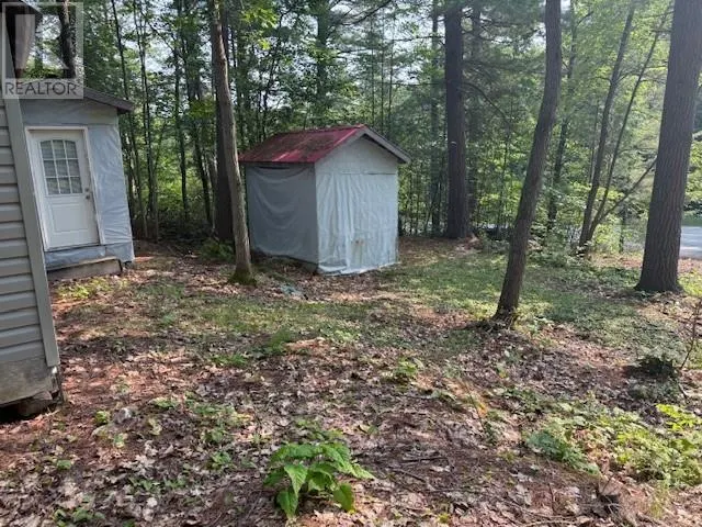 1811 Panache lake rd (regional rd 10)