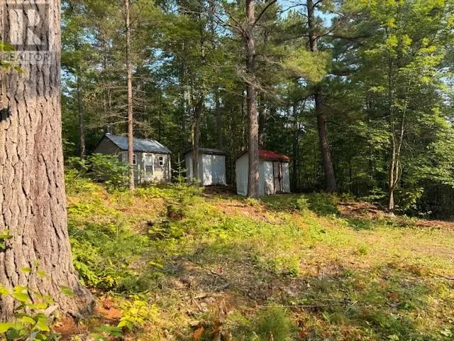 1811 Panache lake rd (regional rd 10)