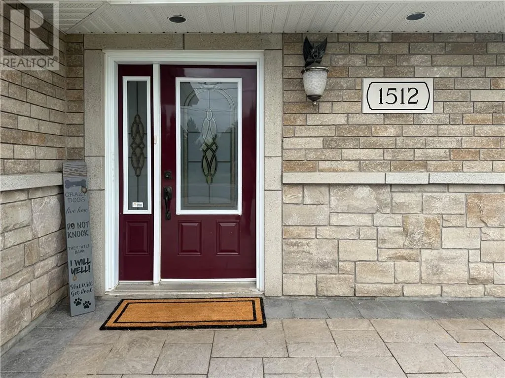 1512 Dominion