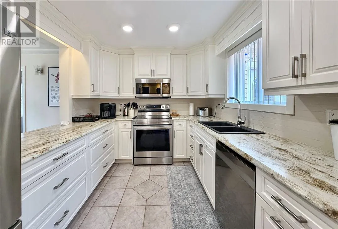1512 Dominion