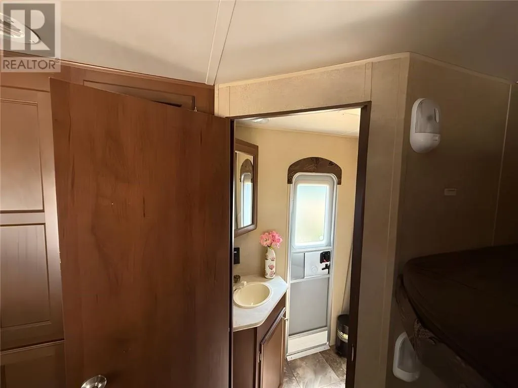 395 Cross Hill Road Unit# NEW LOT