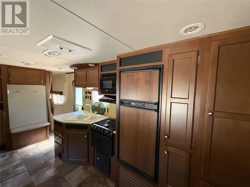 395 Cross Hill Road Unit# NEW LOT