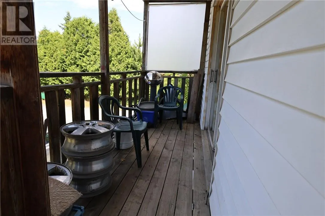 2097 Falconbridge Highway