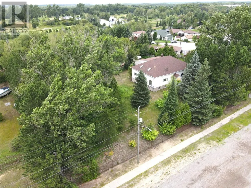 2097 Falconbridge Highway