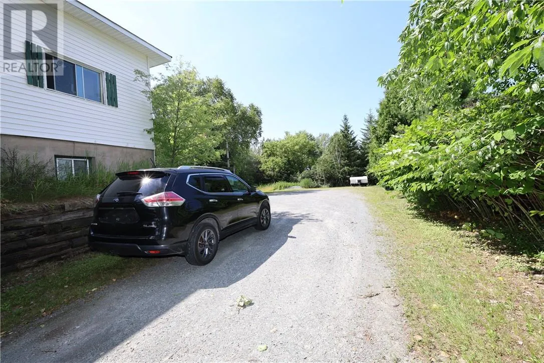 2097 Falconbridge Highway