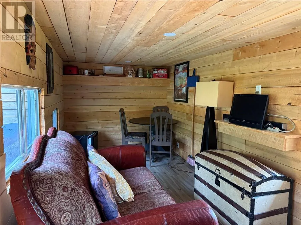 1137 Bay Estates South