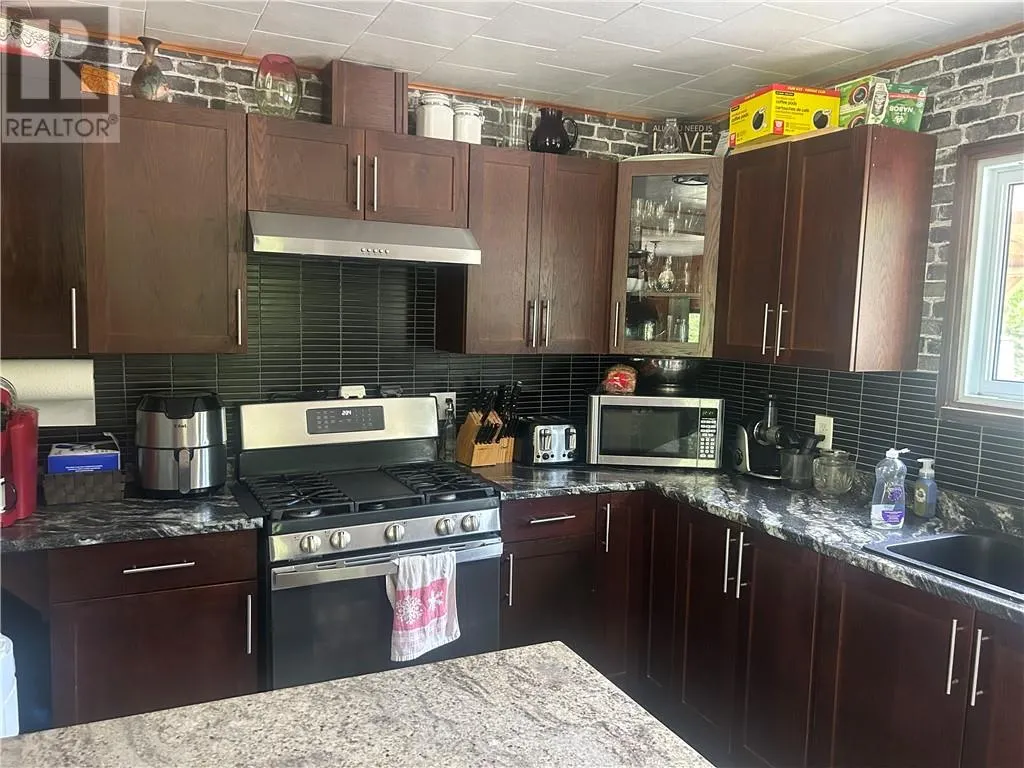 1137 Bay Estates South