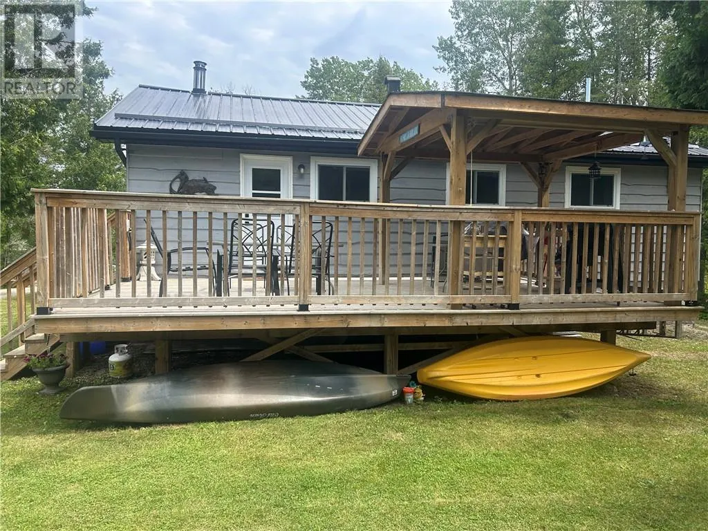 1137 Bay Estates South