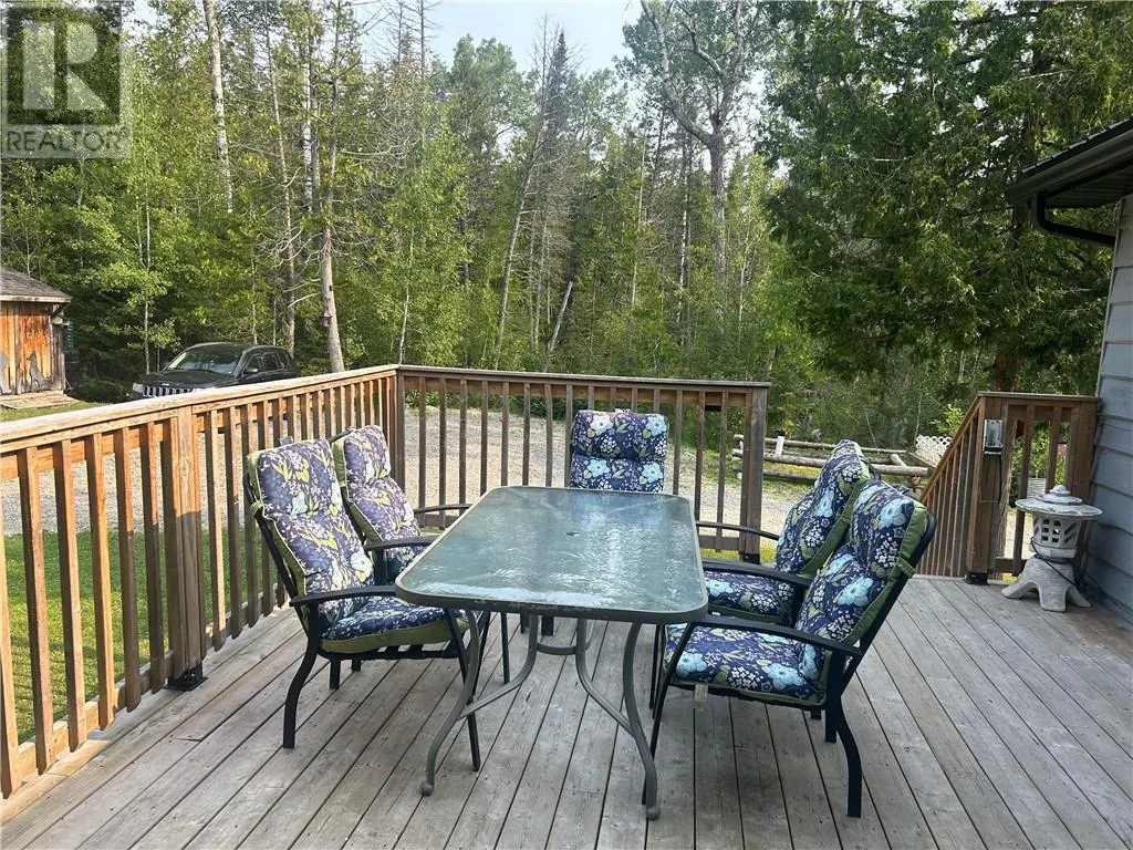 1137 Bay Estates South