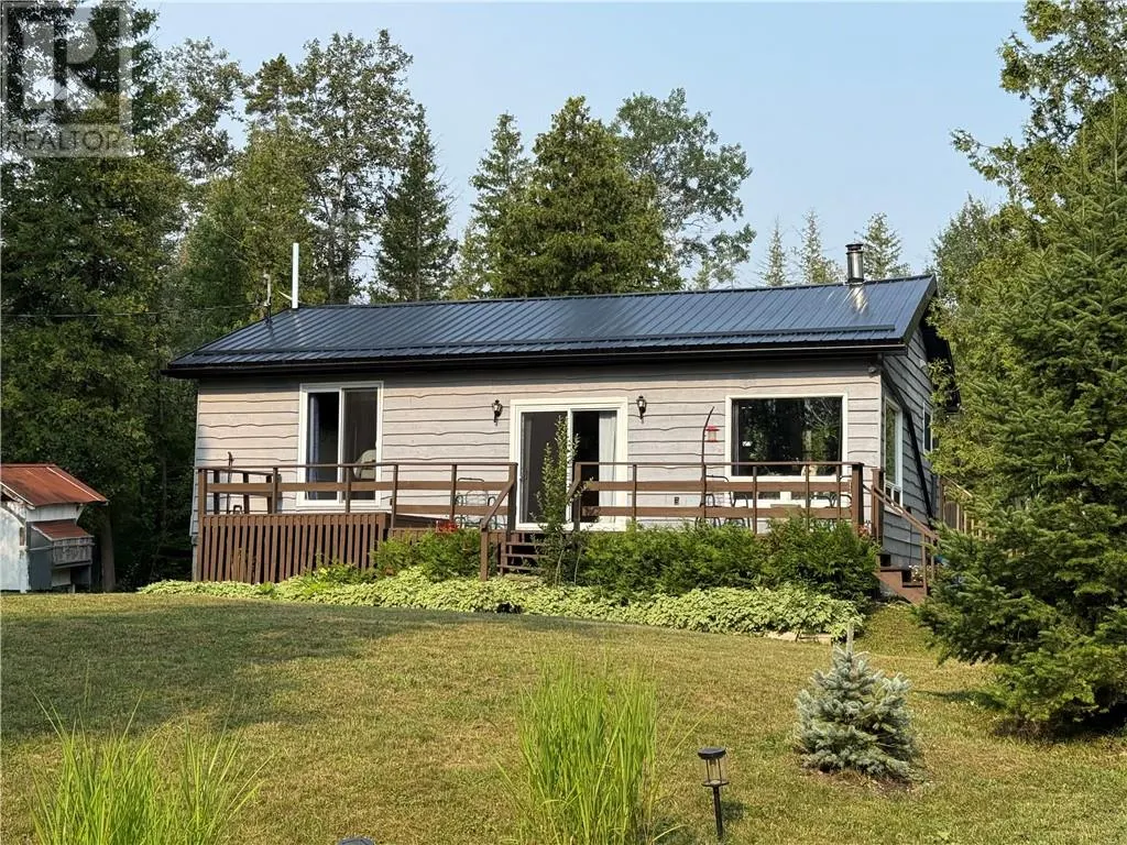 1137 Bay Estates South