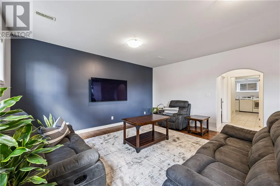 40 Palladium Place