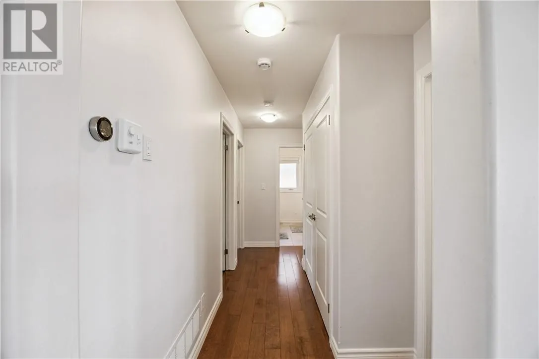 40 Palladium Place