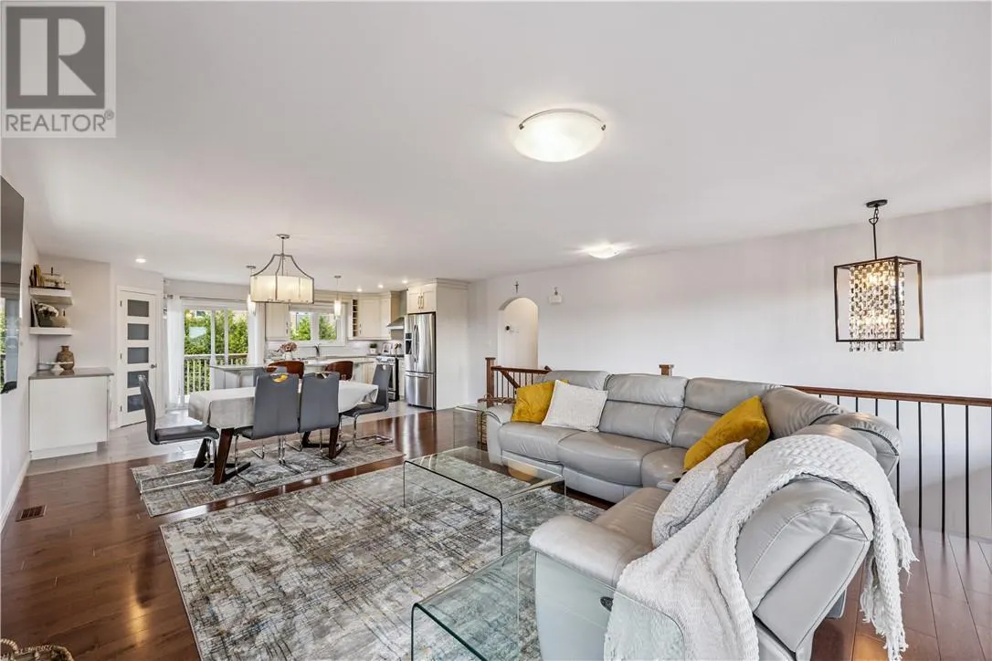 40 Palladium Place