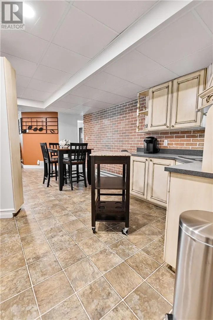 333 Garson Coniston Road
