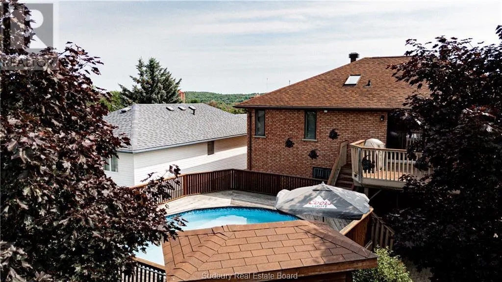 20 Forestdale