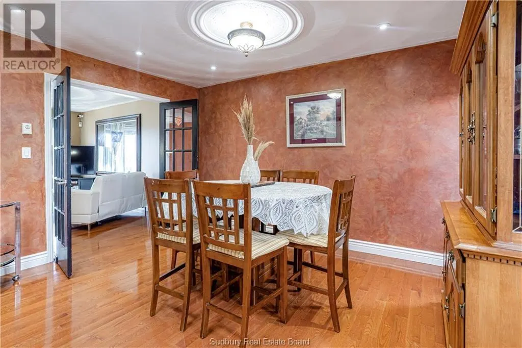 20 Forestdale
