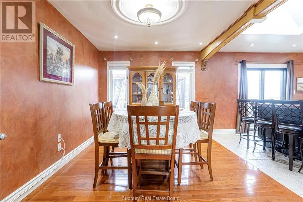 20 Forestdale