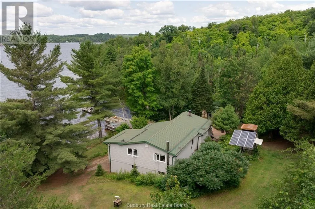 4 Birch Lake Way