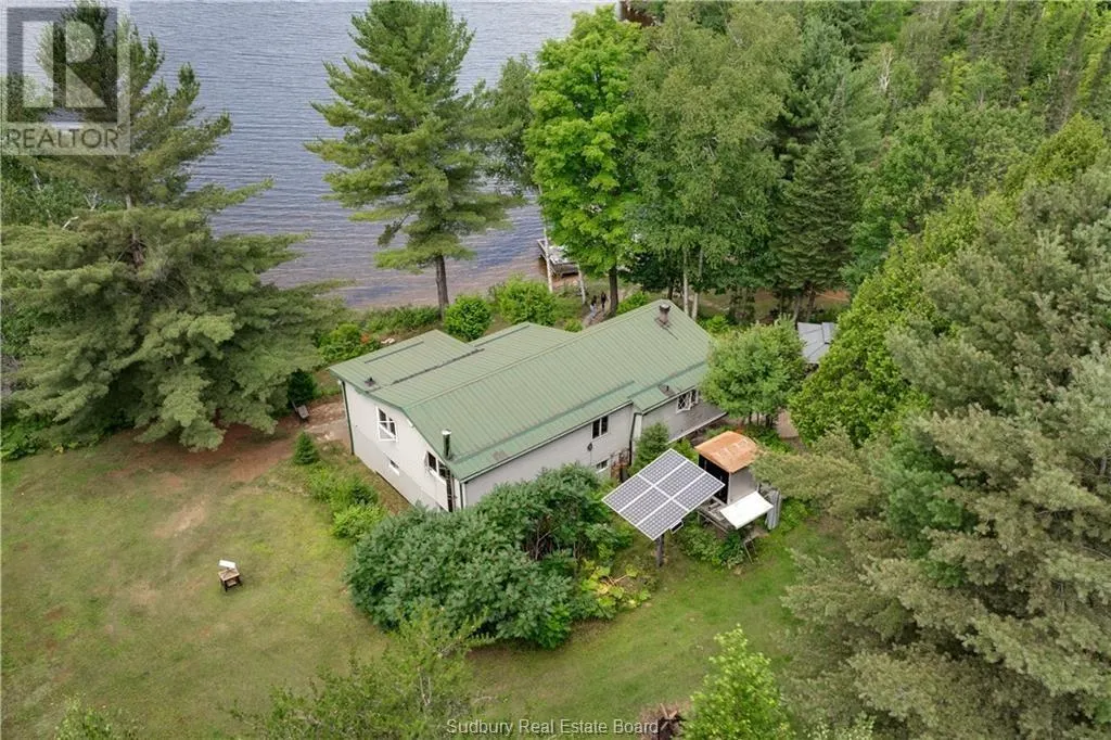 4 Birch Lake Way