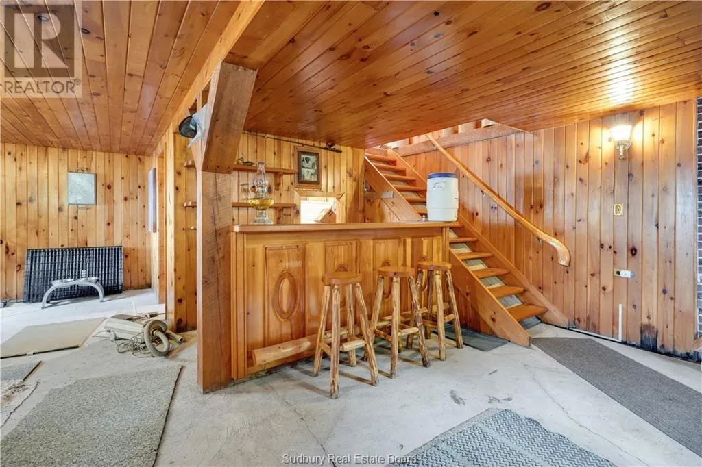 4 Birch Lake Way
