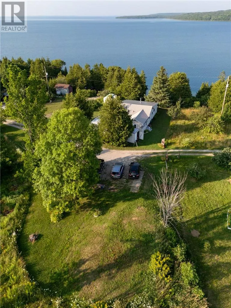 33 Sunova Beach Road