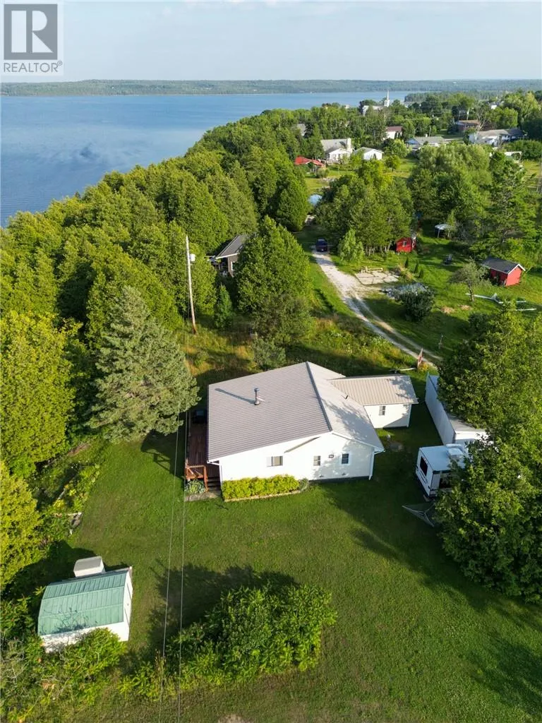 33 Sunova Beach Road