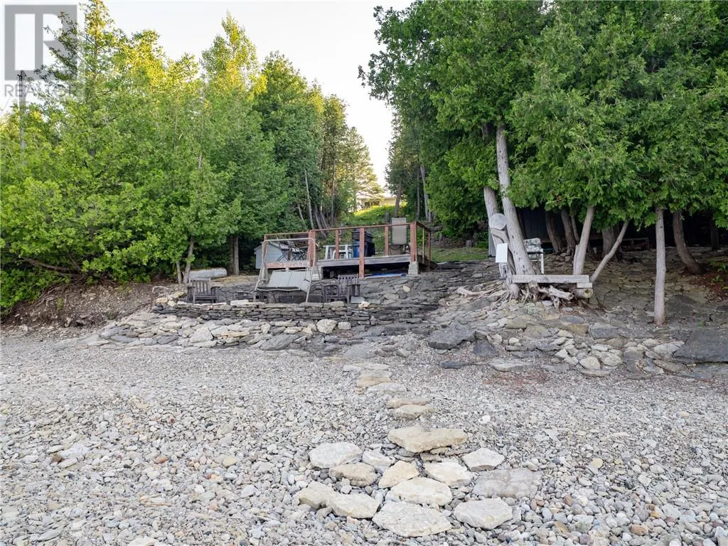33 Sunova Beach Road