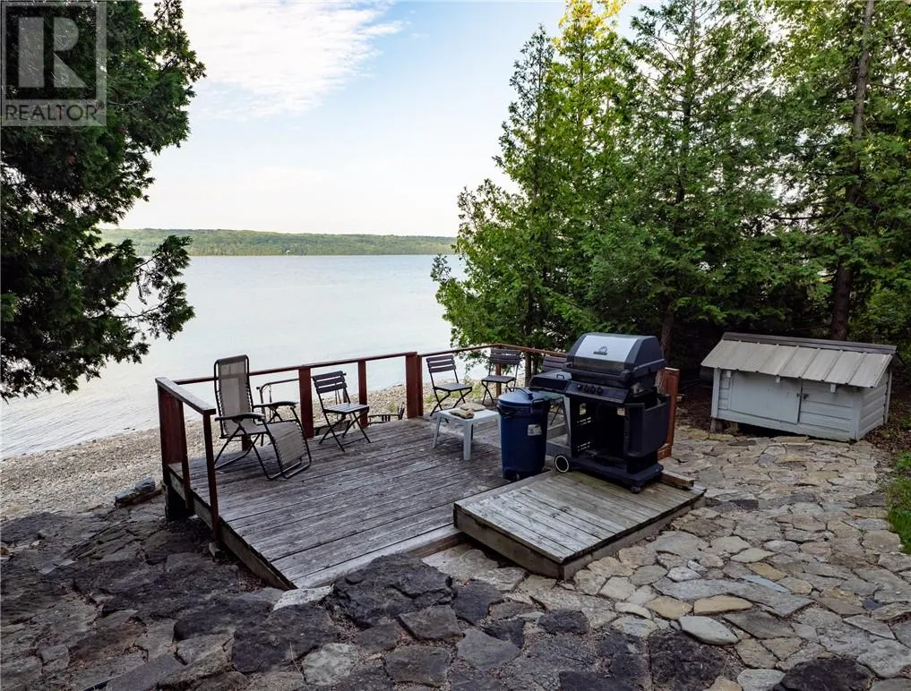 33 Sunova Beach Road