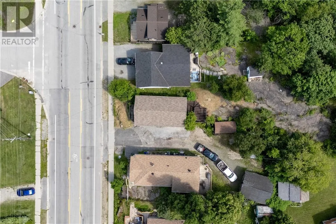 879 Howey Drive